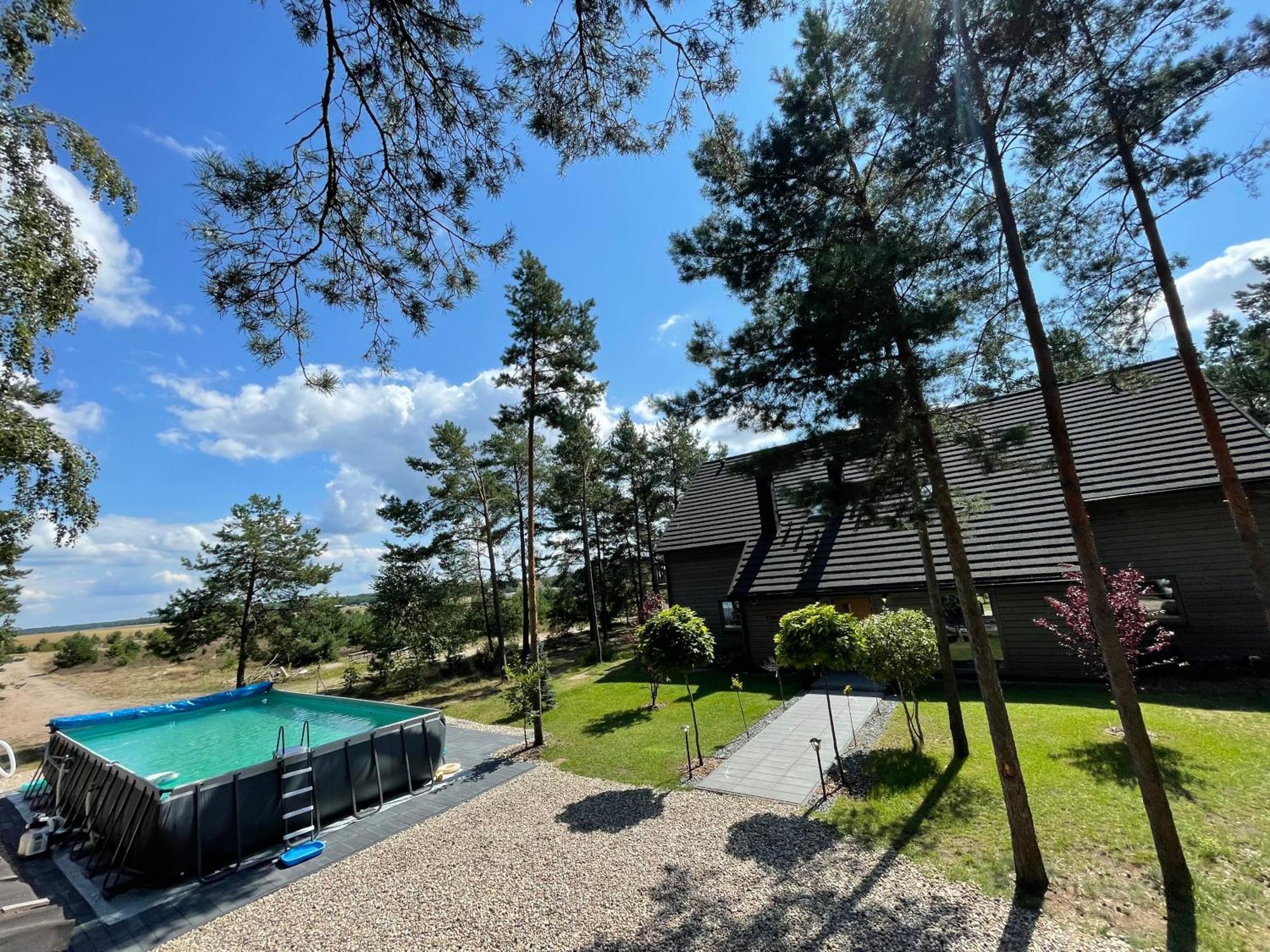 Borsk Chochlikowo Villa Luaran gambar